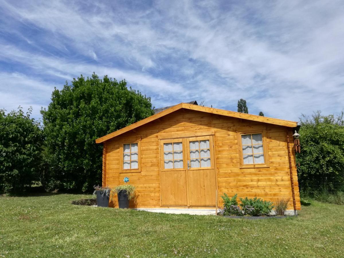 Les Gites De "La Quesnoyere" Bagian luar foto